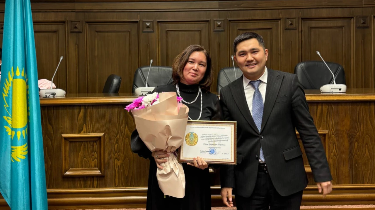 ИТО-да цифрландыру саласы қызметкерлері күніне орай  қызметкерлер марапатталды 