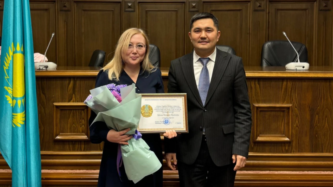 ИТО-да цифрландыру саласы қызметкерлері күніне орай  қызметкерлер марапатталды 